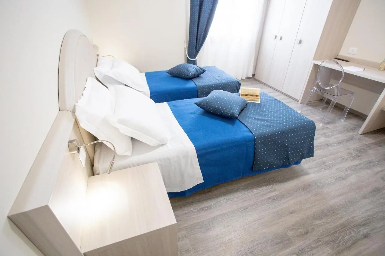 Home Hotel Castelfranco Veneto 3*,