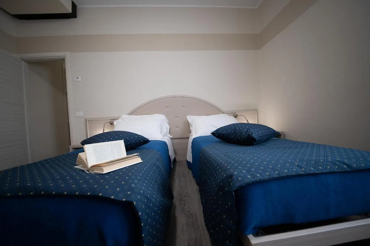 Home Hotel 威尼托自由堡