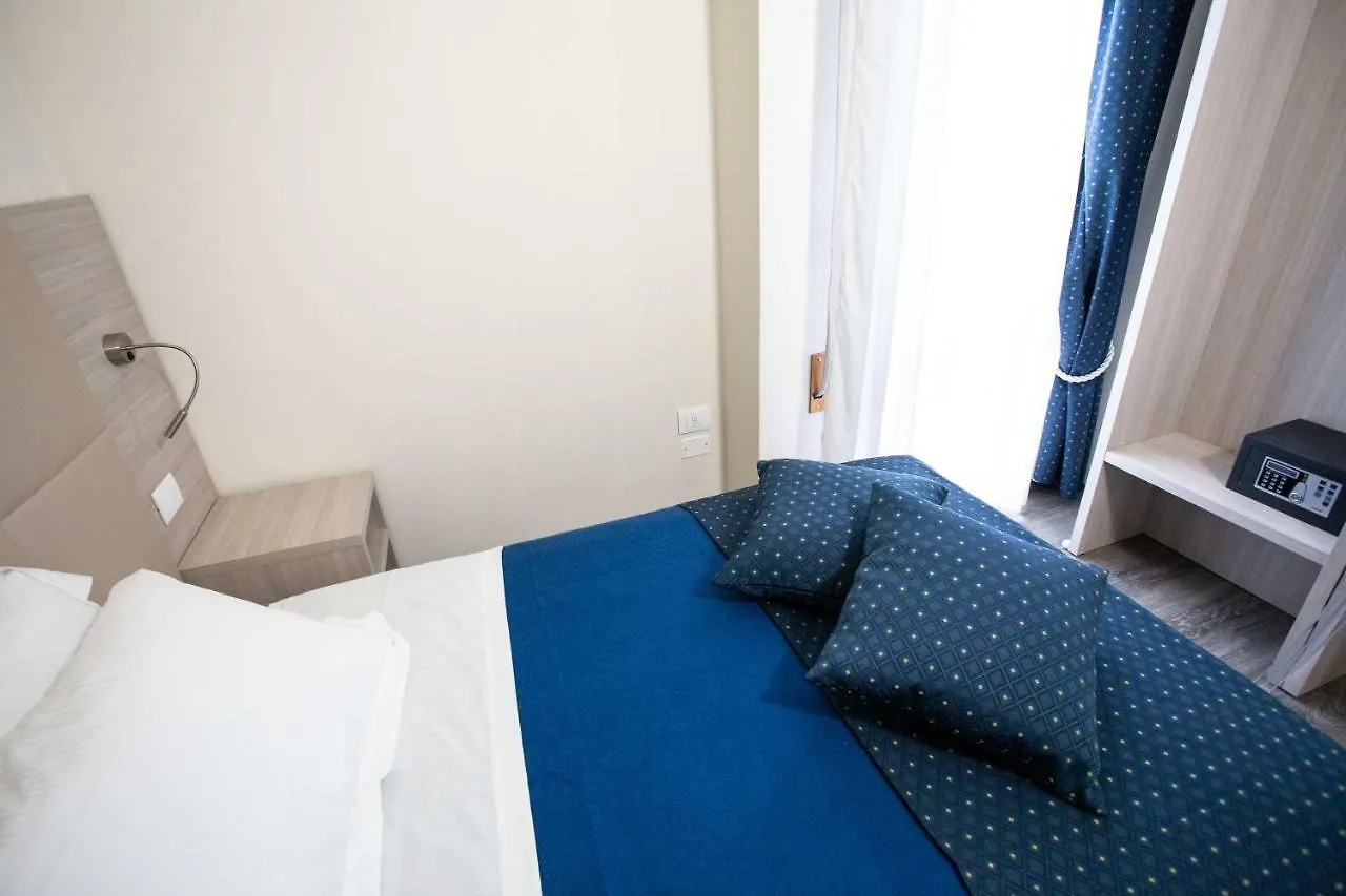 Home Hotel 威尼托自由堡